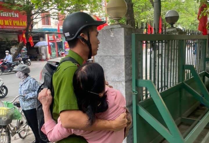 Nâng cao văn hóa ứng xử giao tiếp trong Công an nhân dân